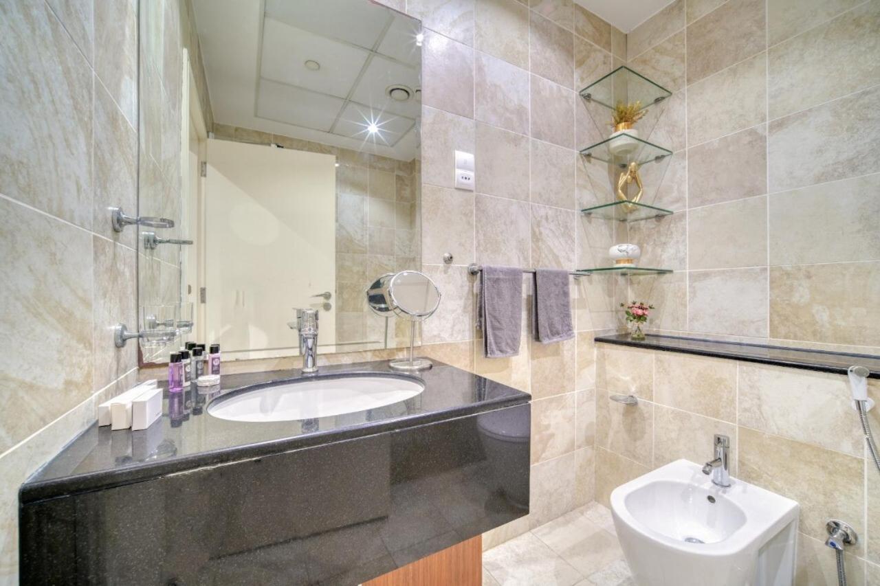 Апартаменты The Marina Penthouse Near Jbr 46Th Floor Дубай Экстерьер фото